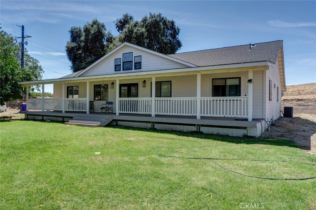 561 Rushing Rd, Waterford, CA 95386