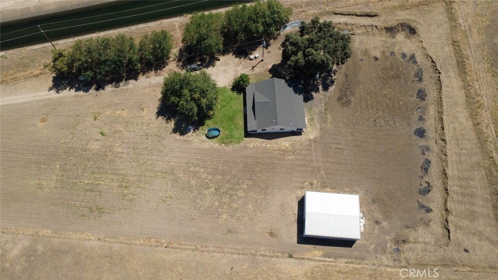 561 Rushing Rd, Waterford, CA 95386
