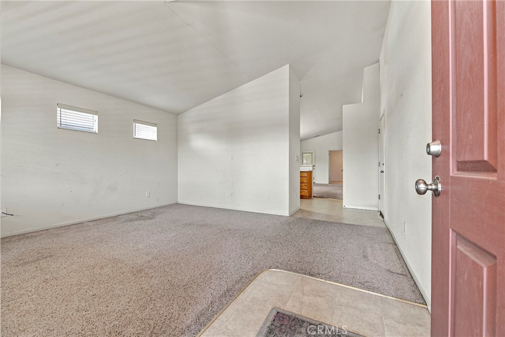 241 Brimmer Rd, Merced, CA 95341
