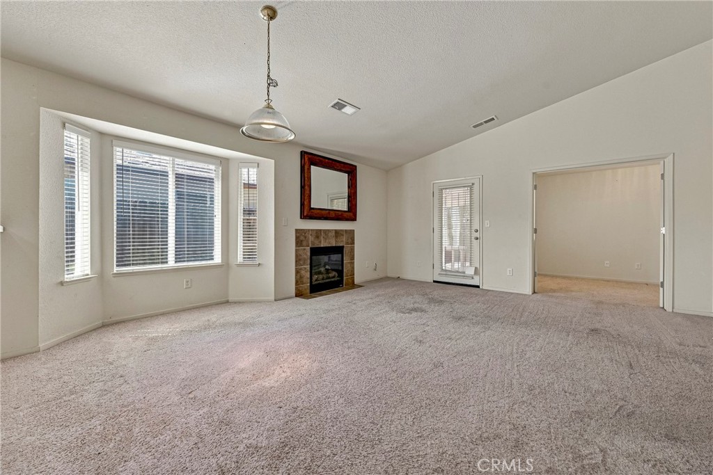 241 Brimmer Rd, Merced, CA 95341