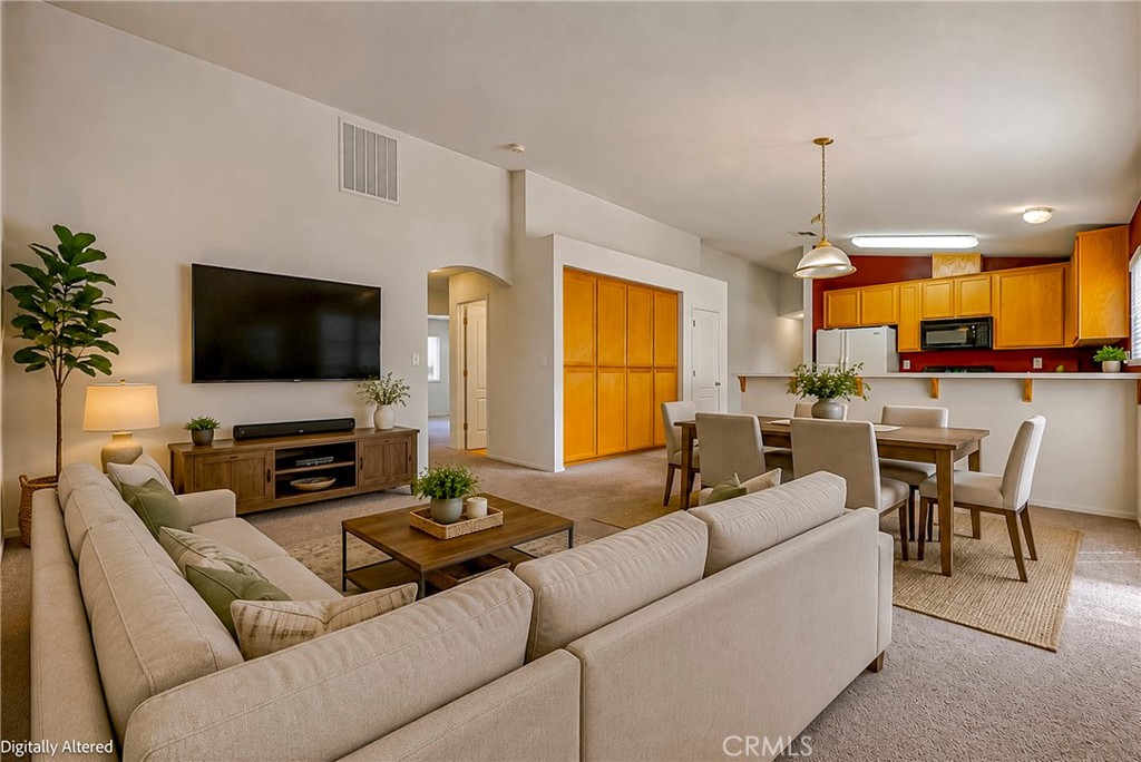 241 Brimmer Rd, Merced, CA 95341