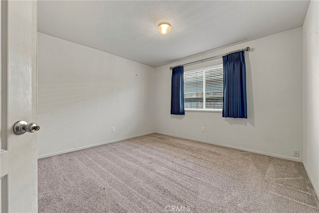 241 Brimmer Rd, Merced, CA 95341