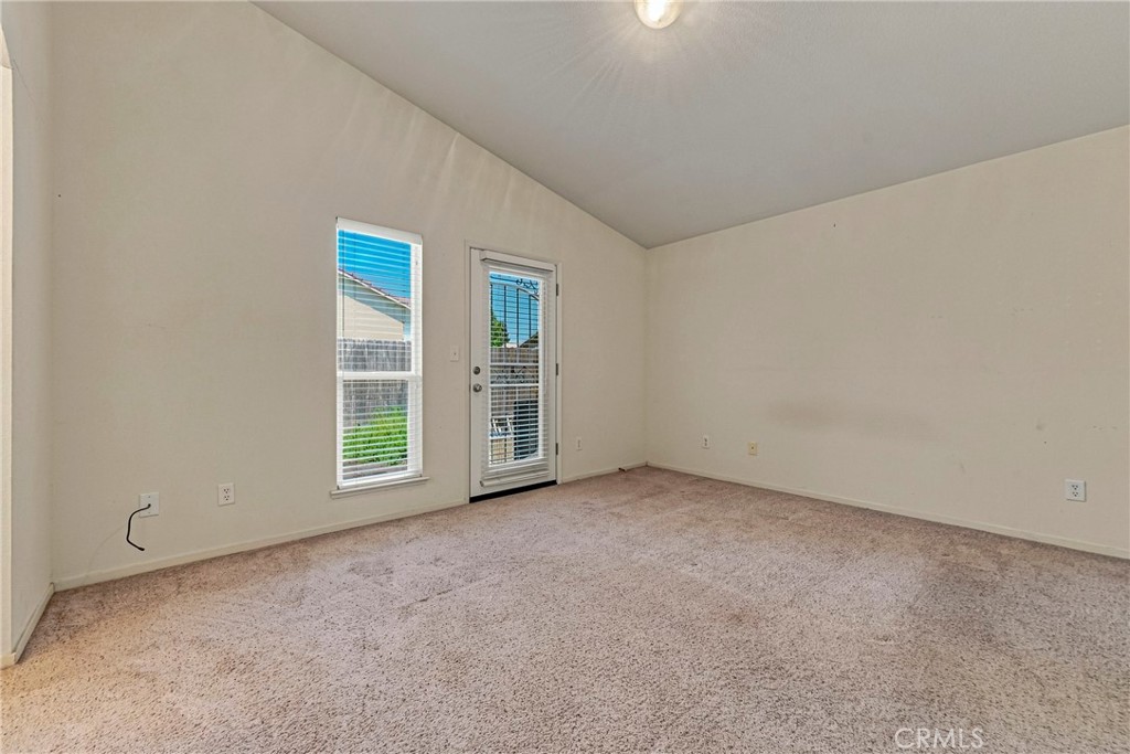 241 Brimmer Rd, Merced, CA 95341
