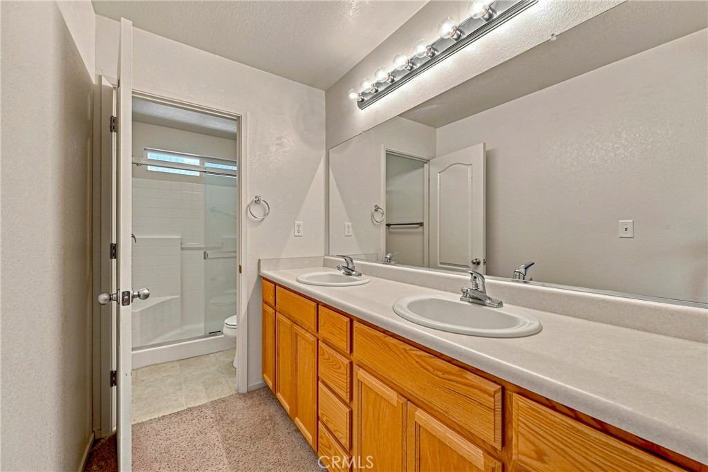 241 Brimmer Rd, Merced, CA 95341