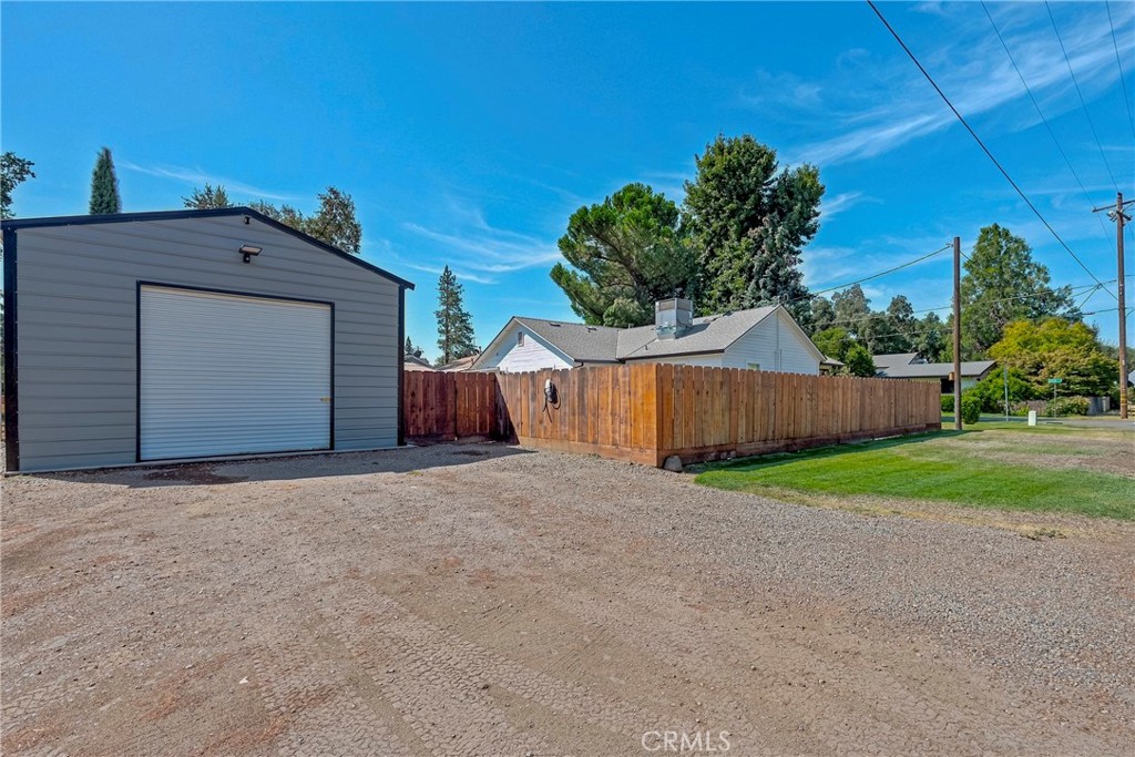 15994 3rd St, Snelling, CA 95369
