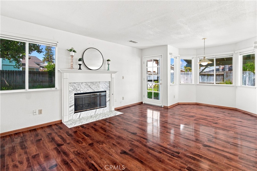 1602 Acacia Ct, Chowchilla, CA 93610