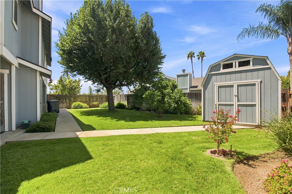 1602 Acacia Ct, Chowchilla, CA 93610