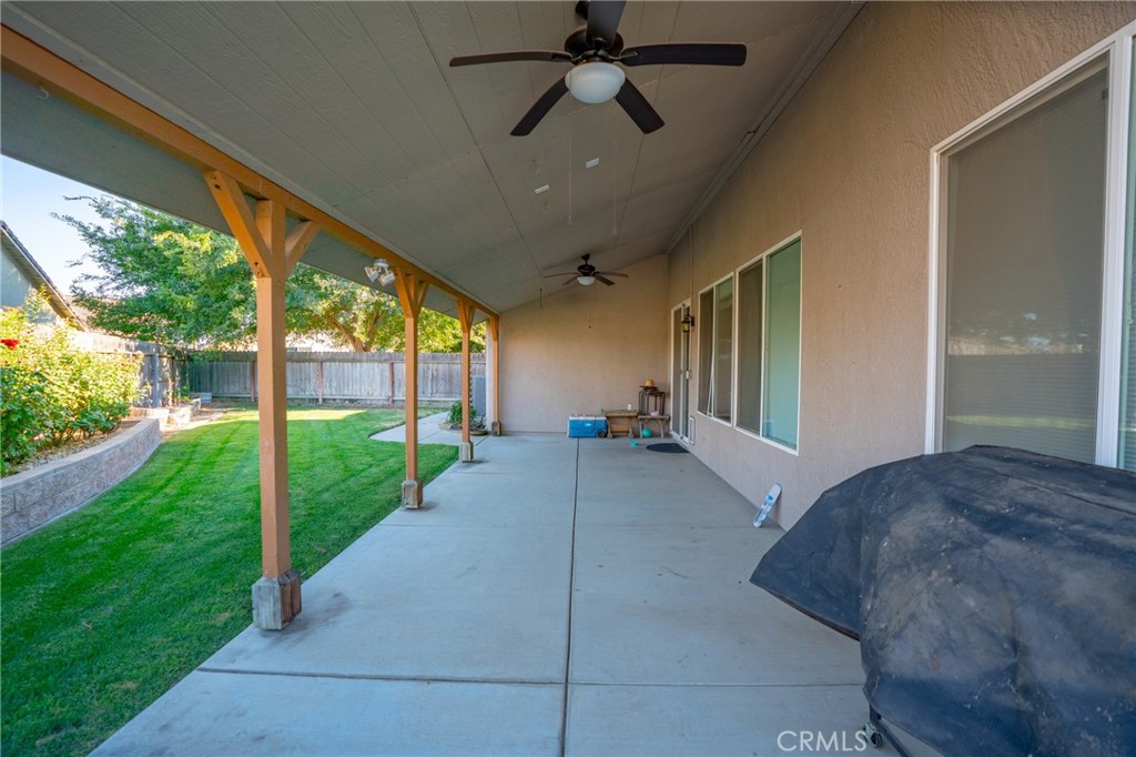 2480 Boulder Dr, Atwater, CA 95301