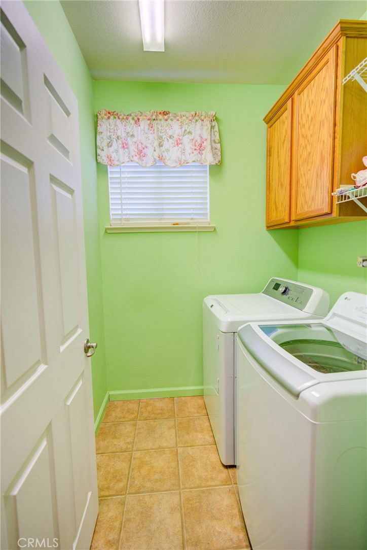 2480 Boulder Dr, Atwater, CA 95301