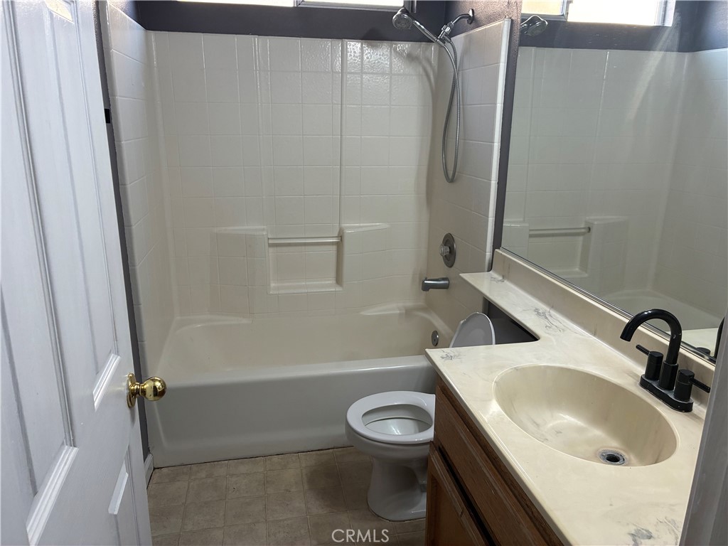 1921 Fultz Ct, Merced, CA 95341