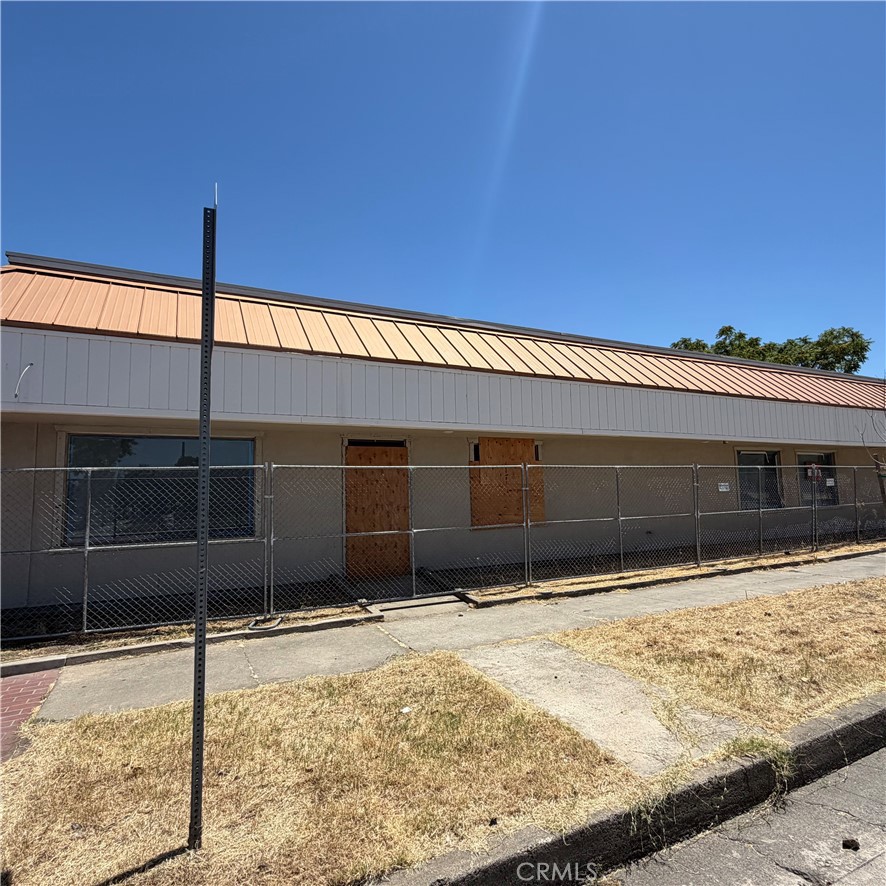 962 W Main, Merced, CA 95340