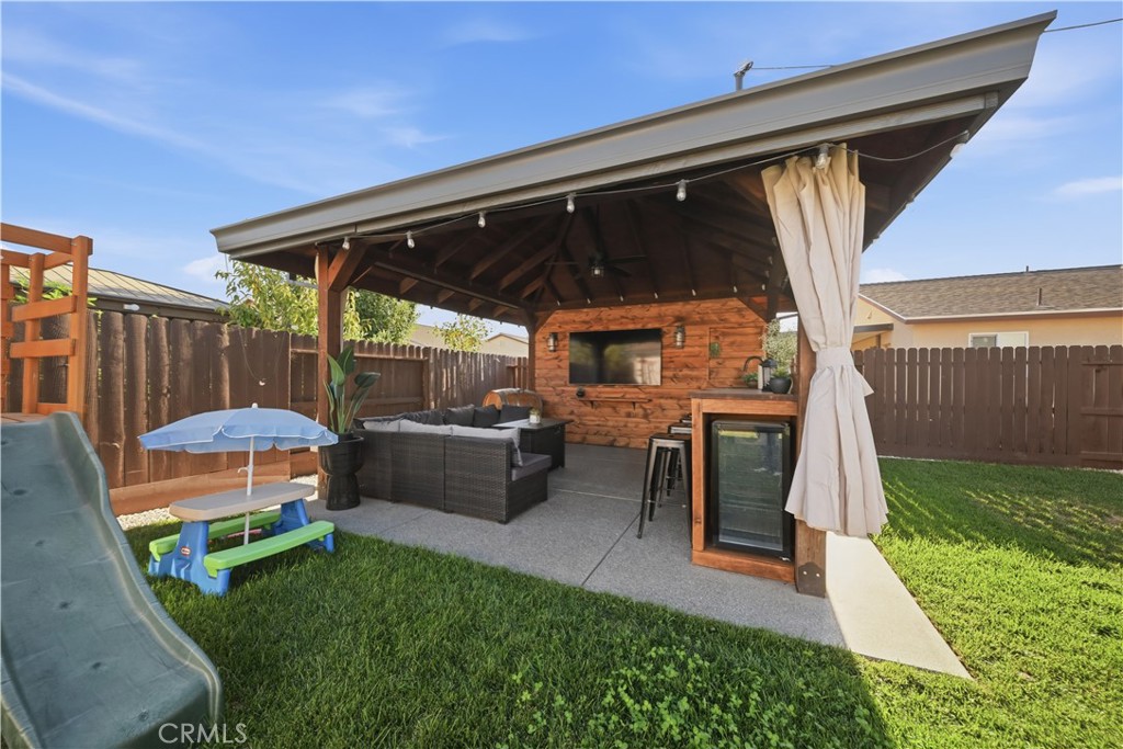 756 Brianne Ct, Merced, CA 95341