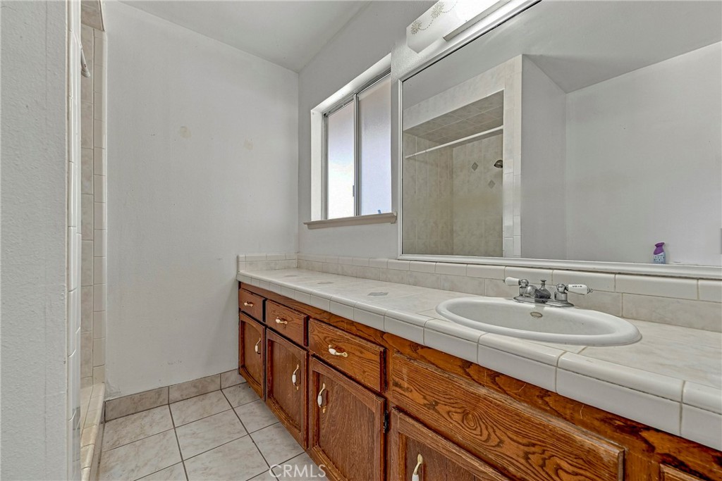 2235 Dunn, Merced, CA 95340