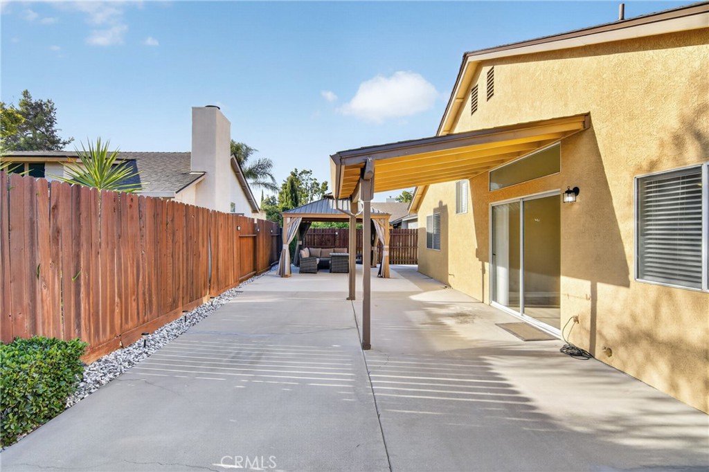 9667 Douglas Ave, Delhi, CA 95315