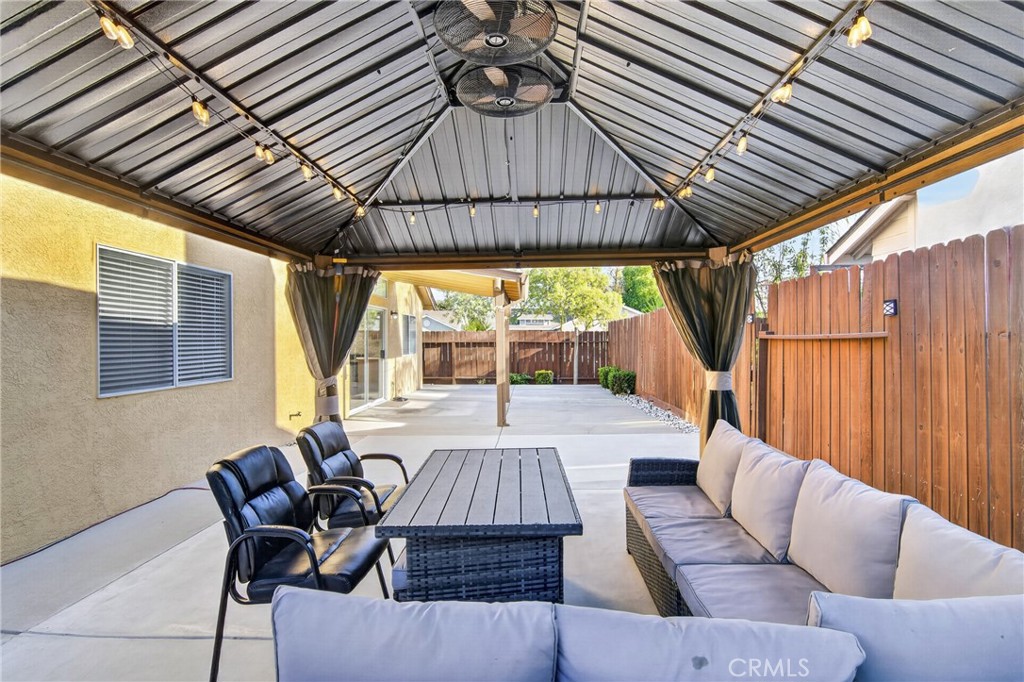 9667 Douglas Ave, Delhi, CA 95315