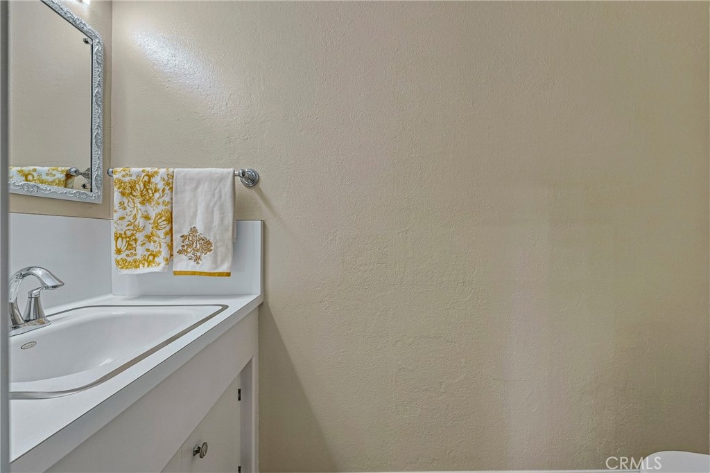 1012 Wyoming, Merced, CA 95340