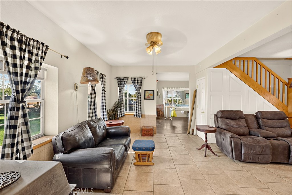 23598 Road 15 3/4, Chowchilla, CA 93610