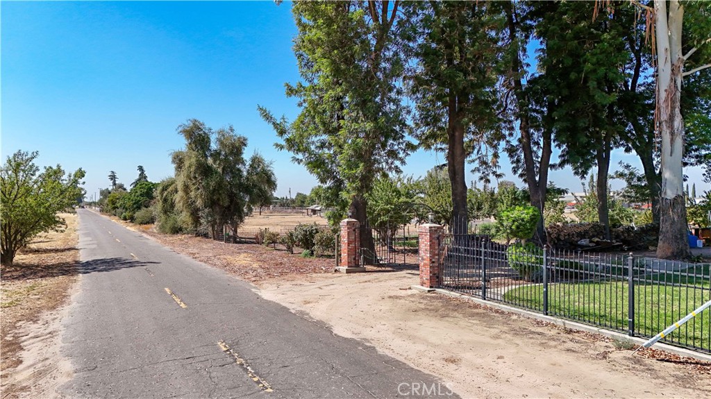 23598 Road 15 3/4, Chowchilla, CA 93610
