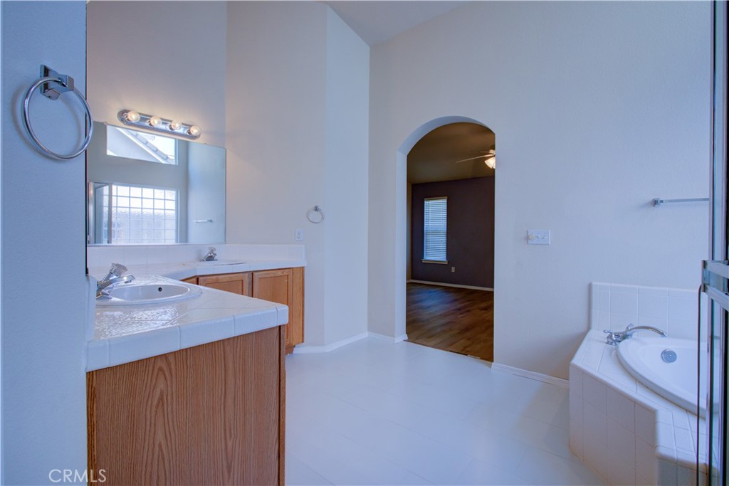 1065 Mallard, Merced, CA 95340