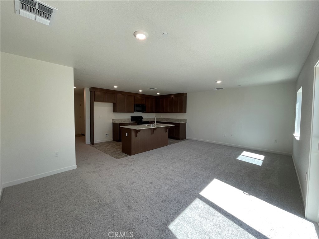 713 Stone Ridge West Ave, Merced, CA 95341