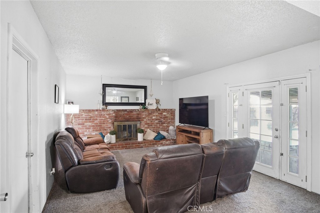 3125 N Parsons, Merced, CA 95340