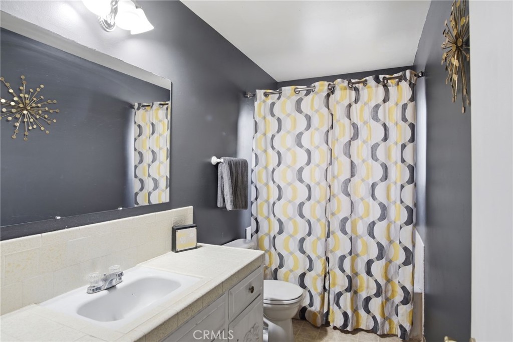3125 N Parsons, Merced, CA 95340