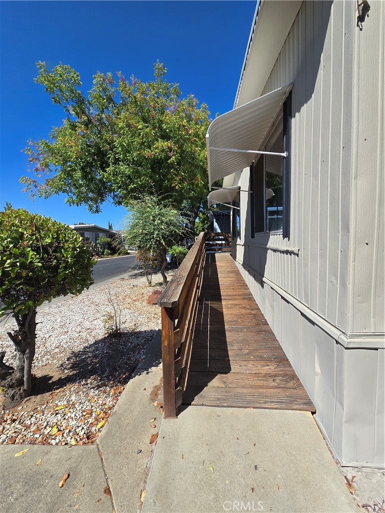 2621 Prescott Rd, Modesto, CA 95350