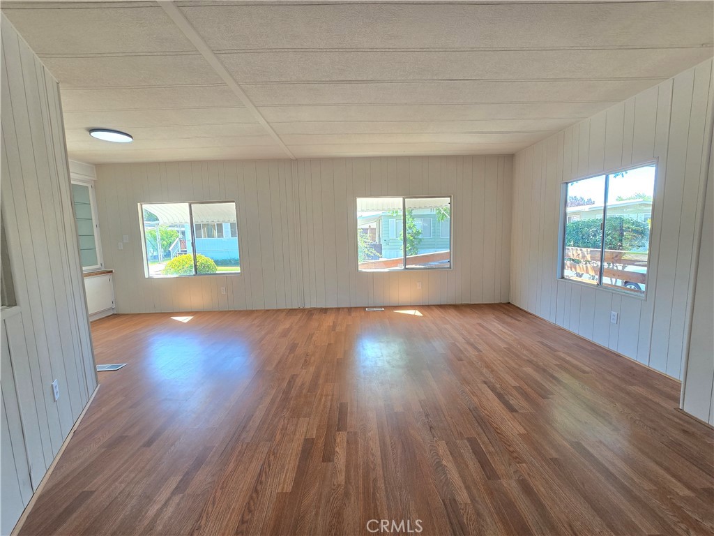 2621 Prescott Rd, Modesto, CA 95350