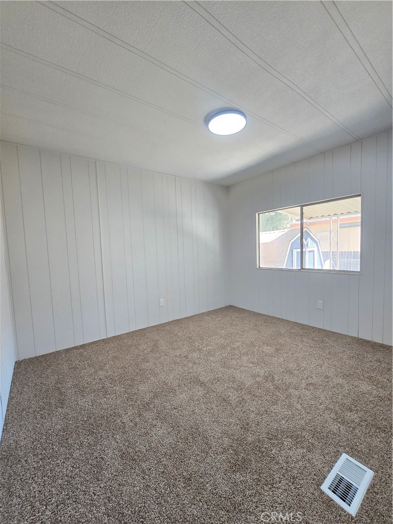 2621 Prescott Rd, Modesto, CA 95350