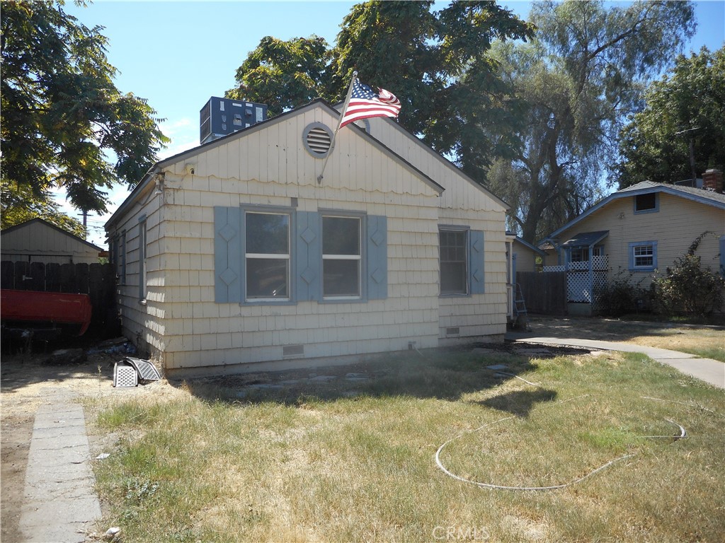 52 W 25th, Merced, CA 95340