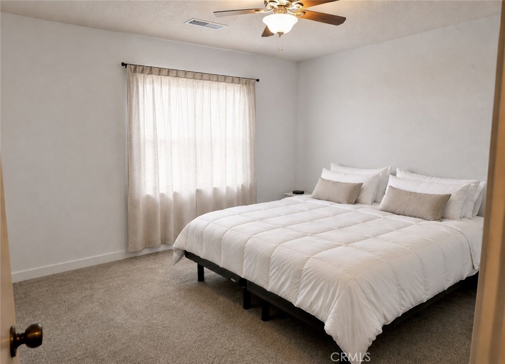 Open Photo