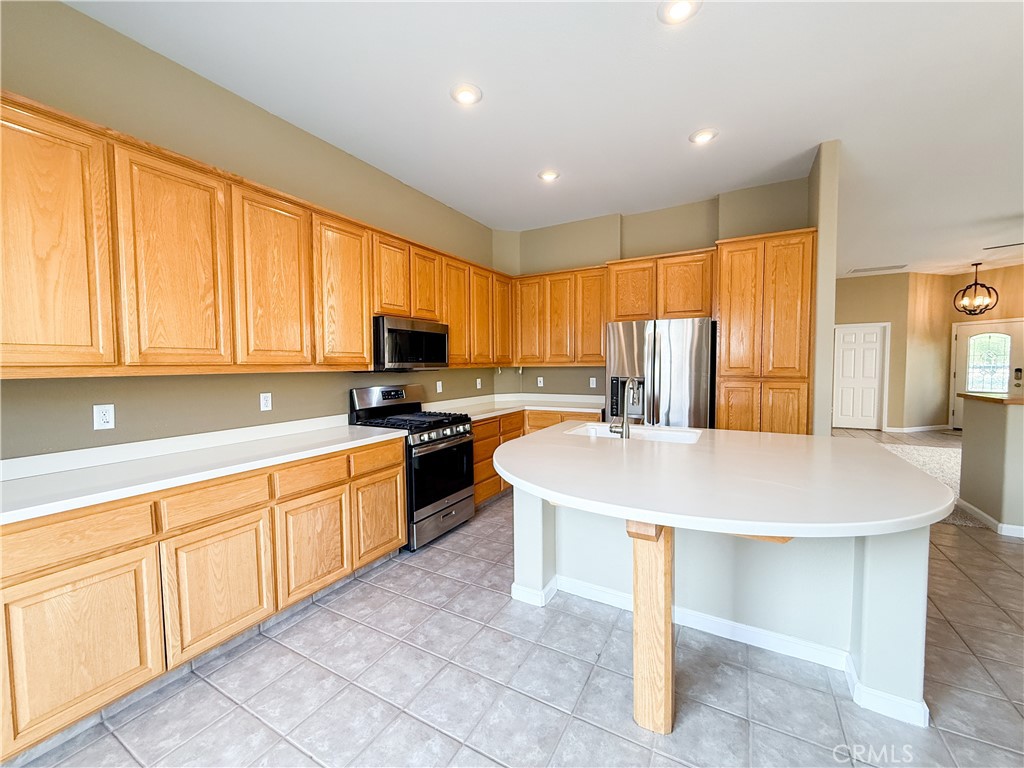 1780 Silverado Ave, Merced, CA 95340
