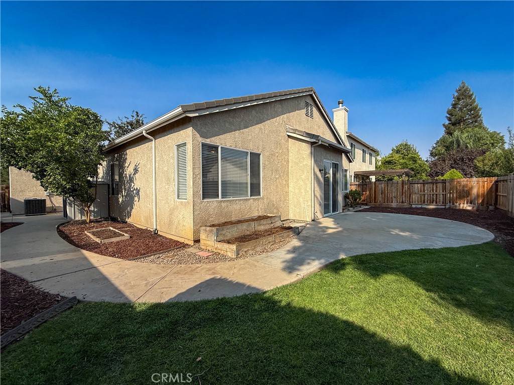 1780 Silverado Ave, Merced, CA 95340