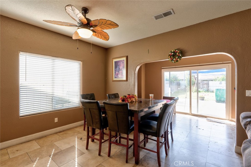 6561 Alyssa Dr, Winton, CA 95388