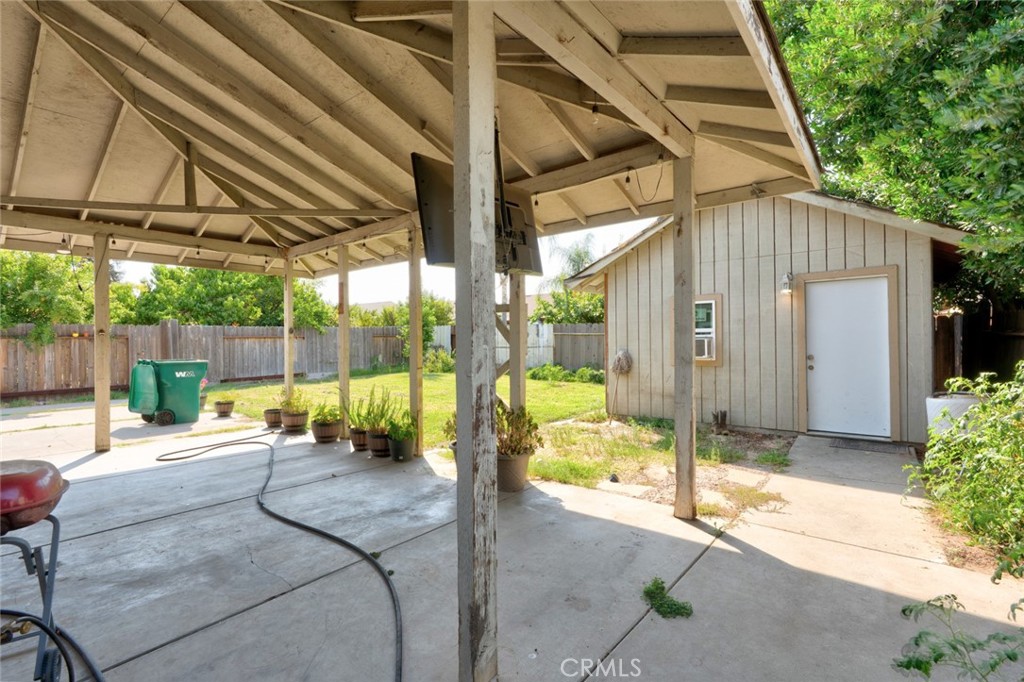 6561 Alyssa Dr, Winton, CA 95388