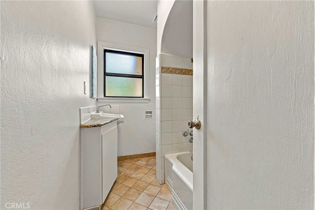 209 E 18th, Merced, CA 95340