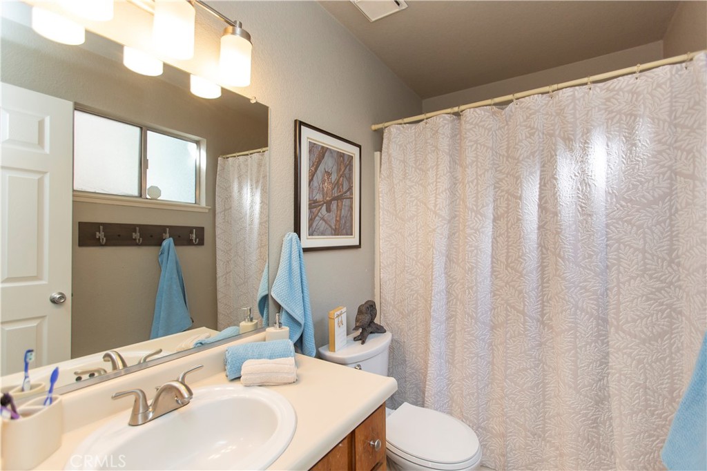 805 Perlette, Modesto, CA 95356