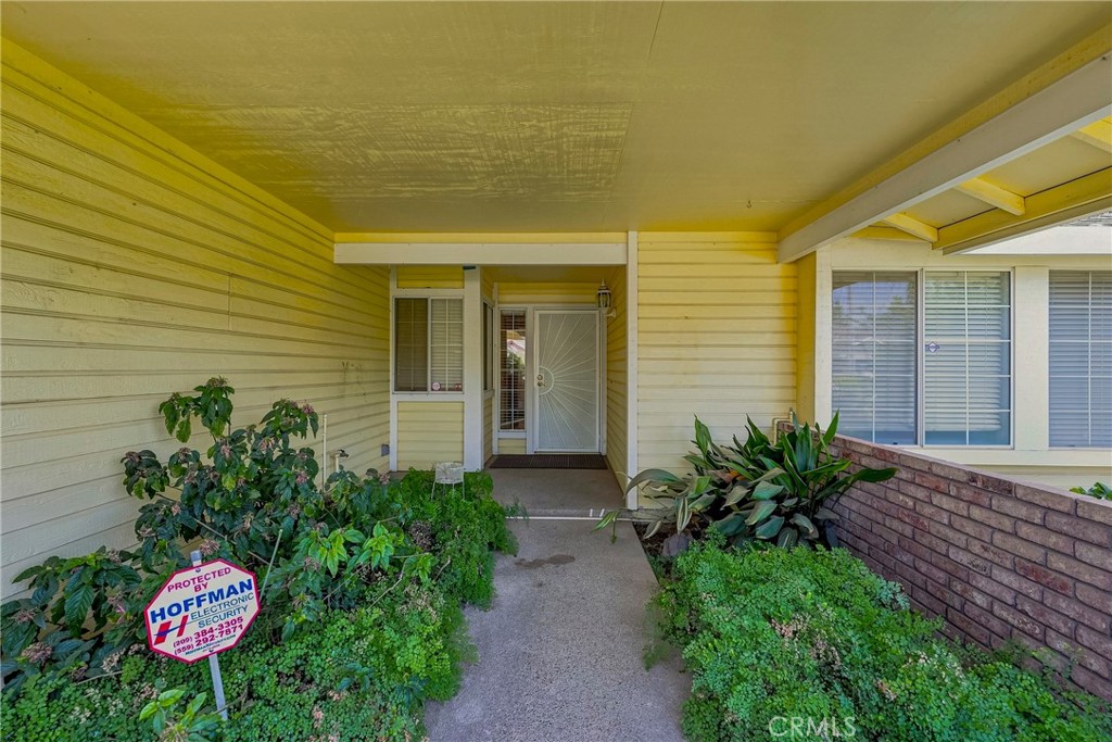 1174 Granite Ct, Merced, CA 95340