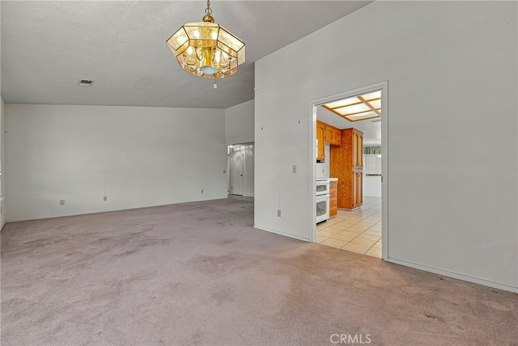 1174 Granite Ct, Merced, CA 95340