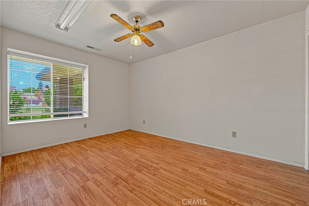 1174 Granite Ct, Merced, CA 95340