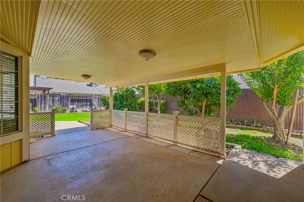 1174 Granite Ct, Merced, CA 95340