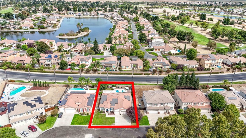 9020 Hunters Creek Way, Chowchilla, CA 93610
