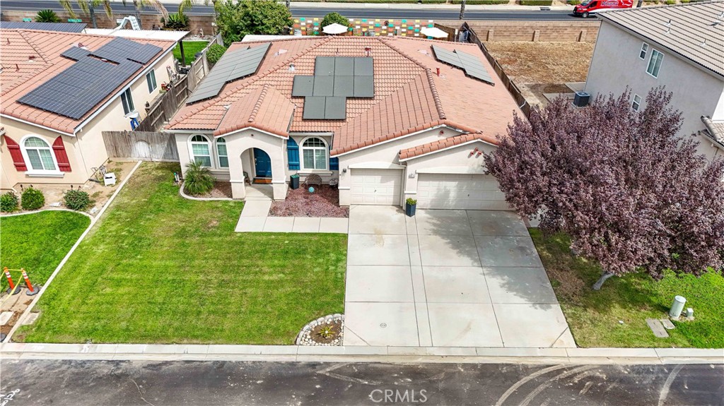 9020 Hunters Creek Way, Chowchilla, CA 93610