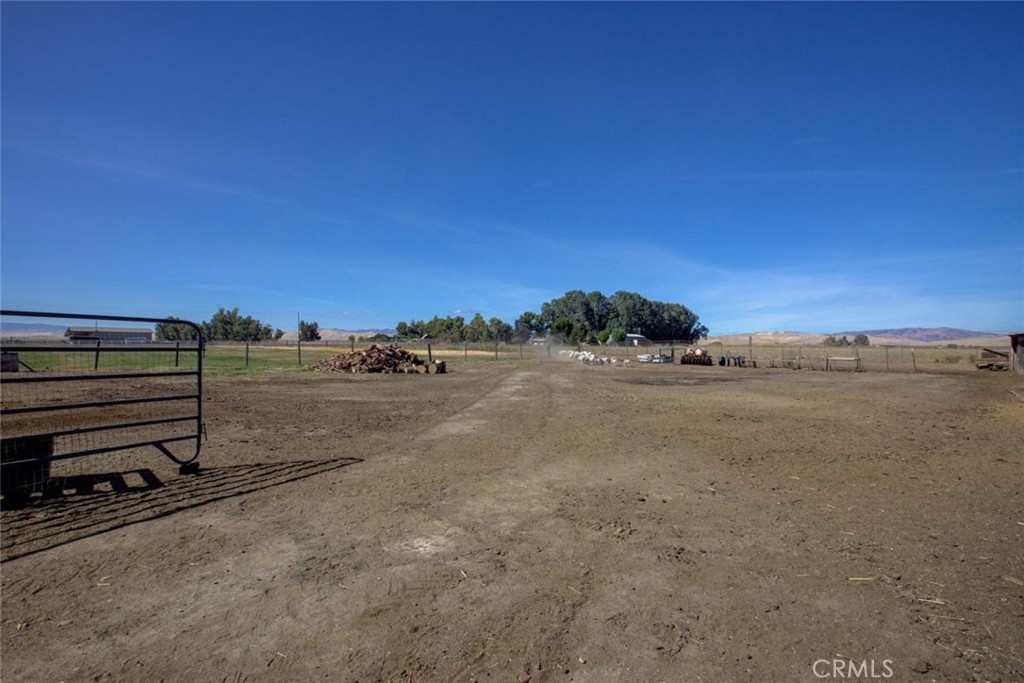 26704 Fahey, Gustine, CA 95322