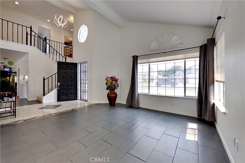 1219 Mohr Cir, Manteca, CA 95337
