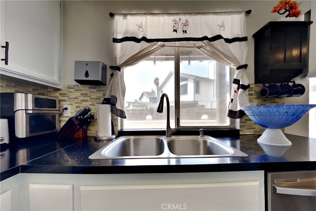 1219 Mohr Cir, Manteca, CA 95337