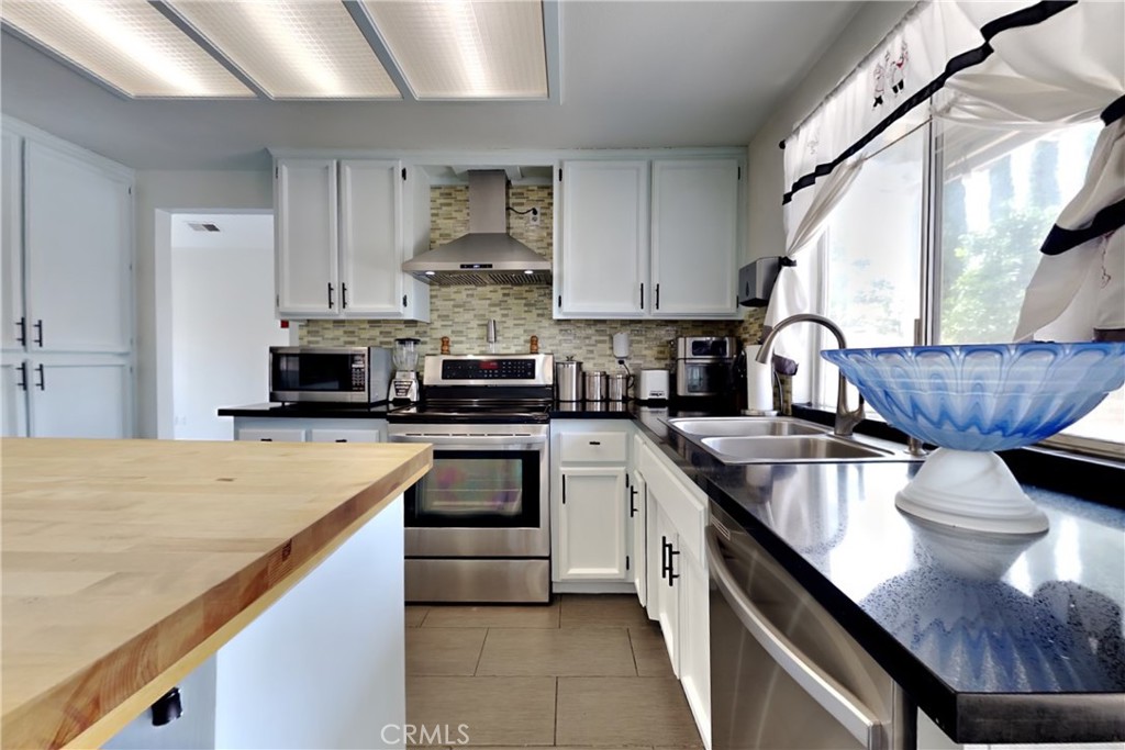1219 Mohr Cir, Manteca, CA 95337