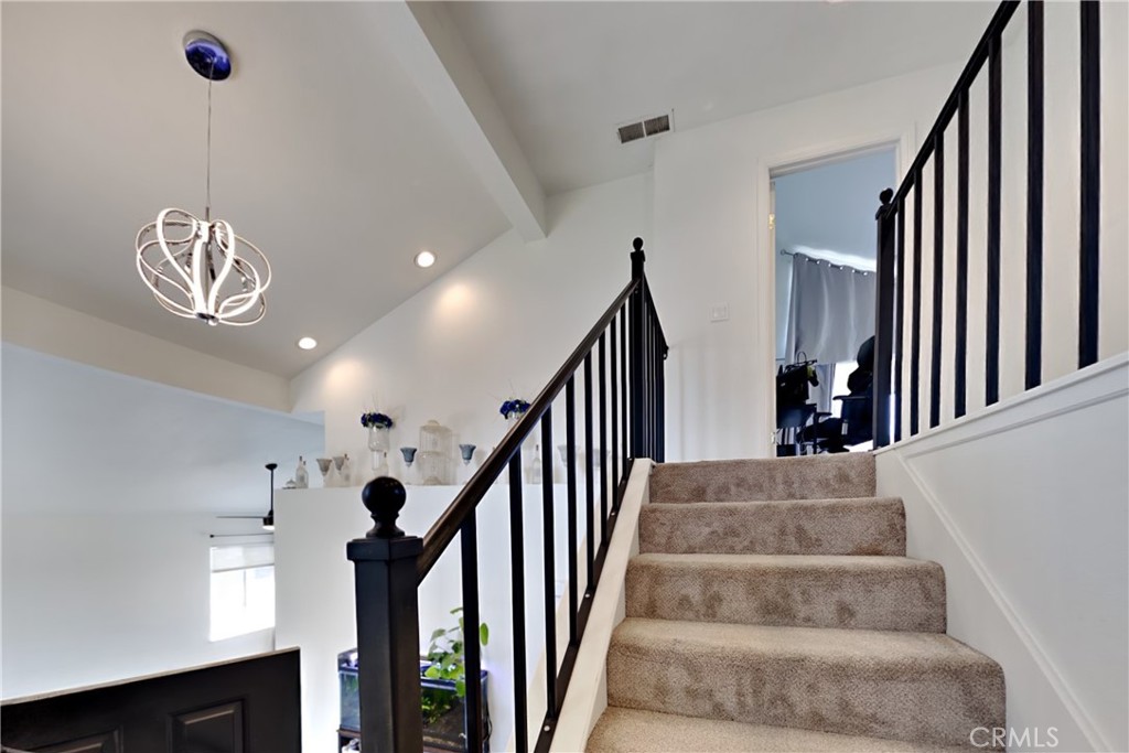 1219 Mohr Cir, Manteca, CA 95337