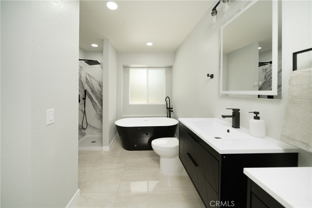1724 Bergen Dr, Modesto, CA 95350