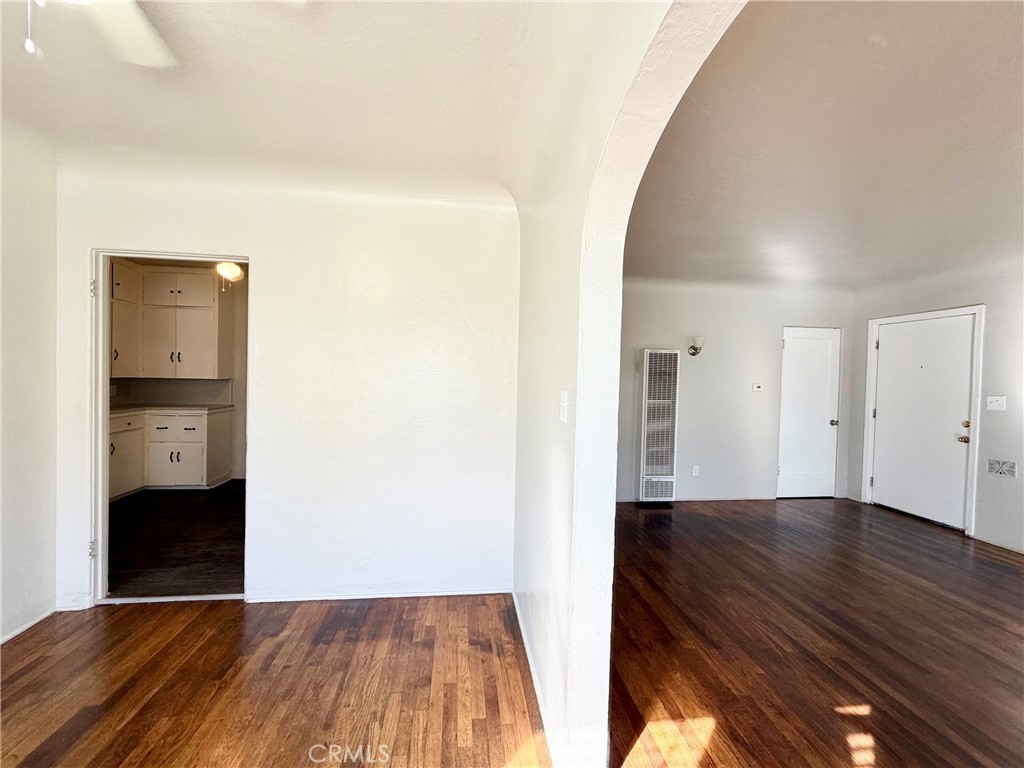 2201 F, Merced, CA 95340